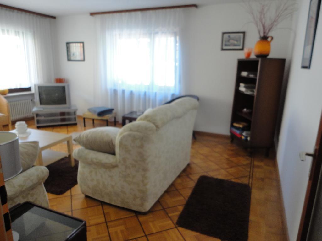 Ferienwohnung Toska Pfaffenweiler Phòng bức ảnh